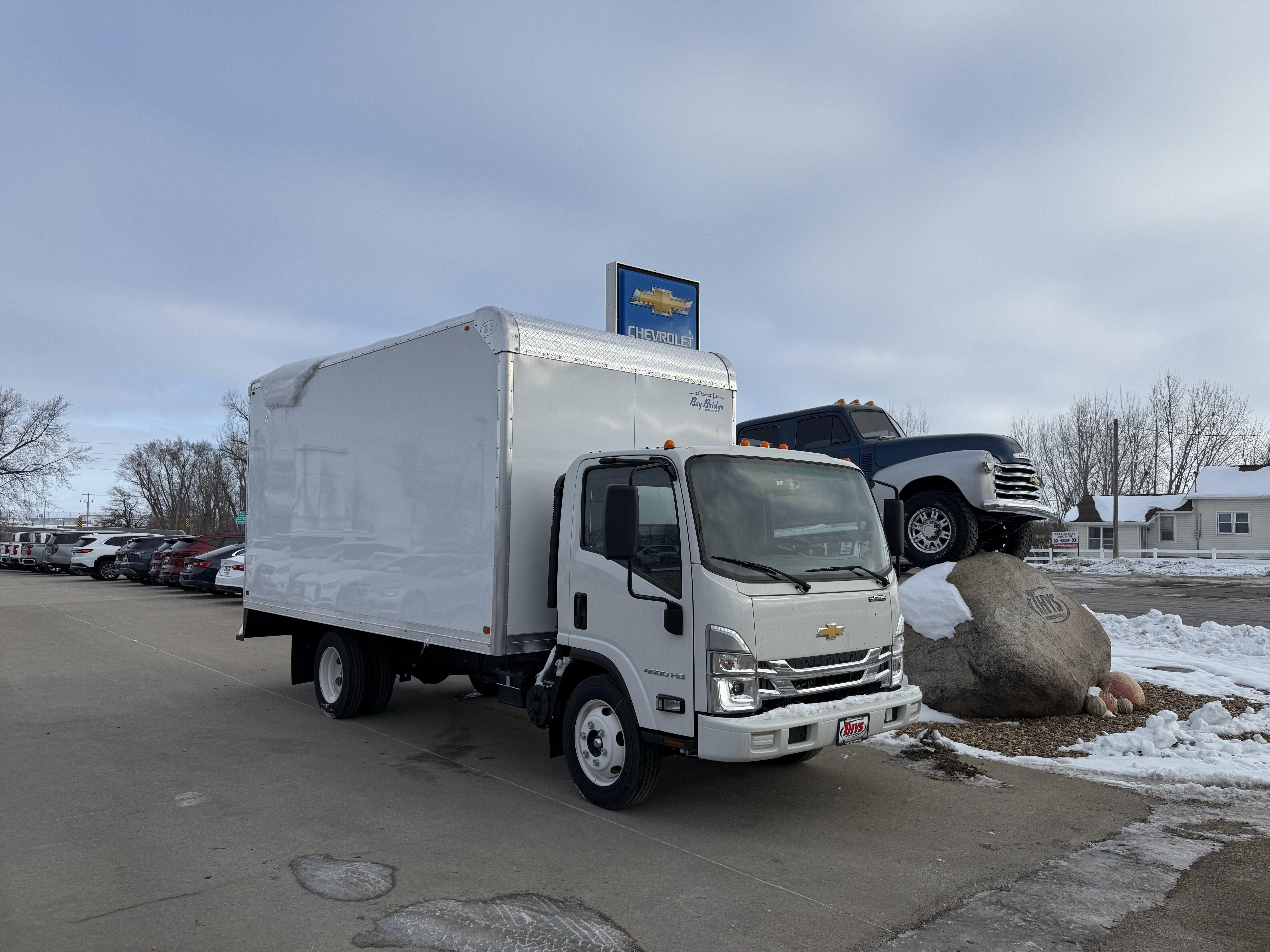 2025 Chevrolet 4500 HG LCF Gas MEDIUM ASH GRAY