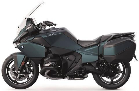 2026 BMW R1300RT