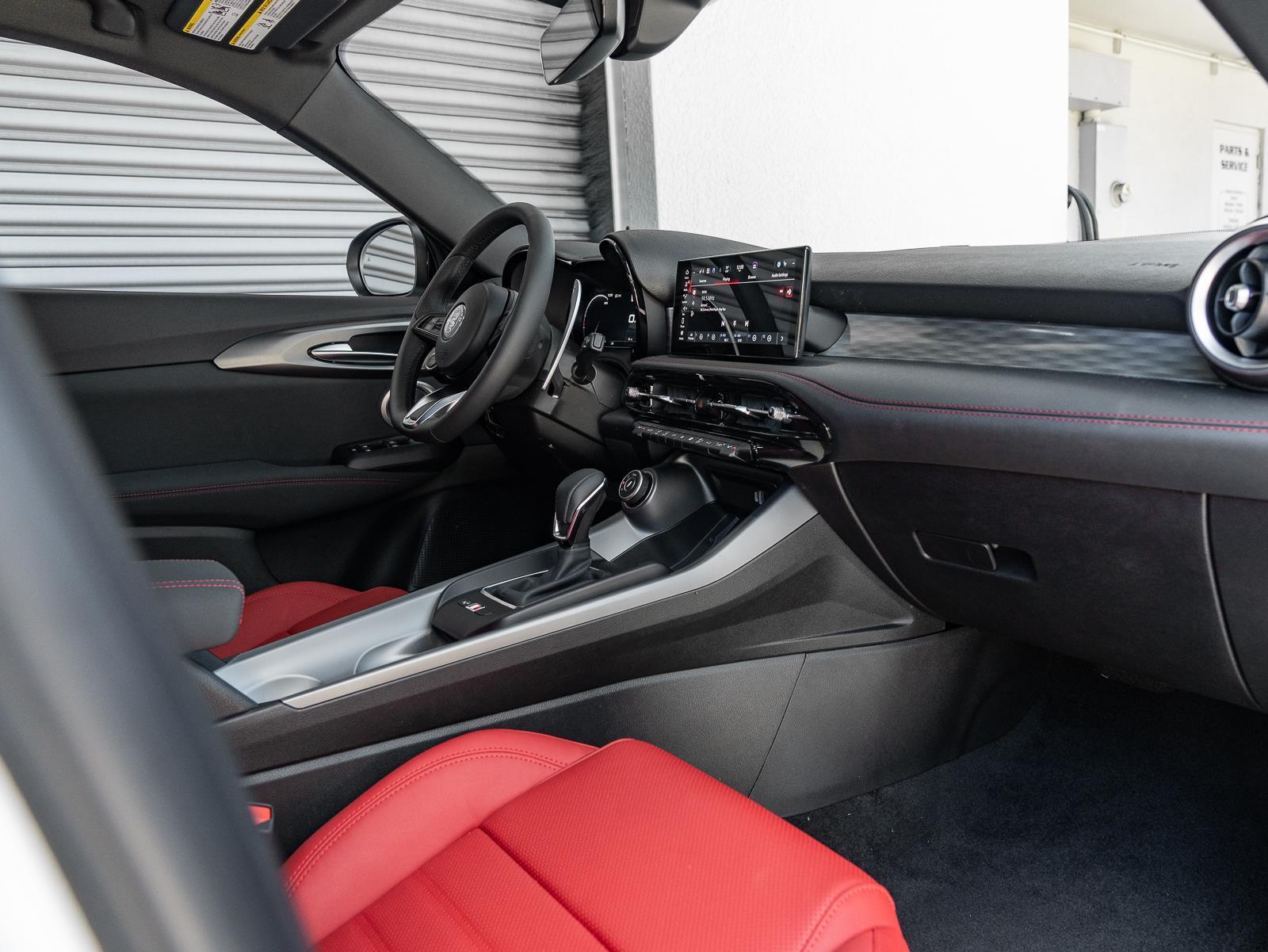 New 2026 Alfa Romeo Tonale Veloce Awd