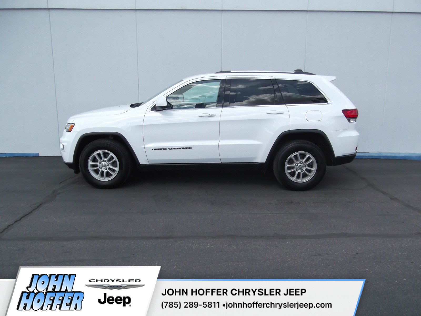 Used 2020 Jeep Grand Cherokee Laredo E with VIN 1C4RJFAG8LC361353 for sale in Kansas City