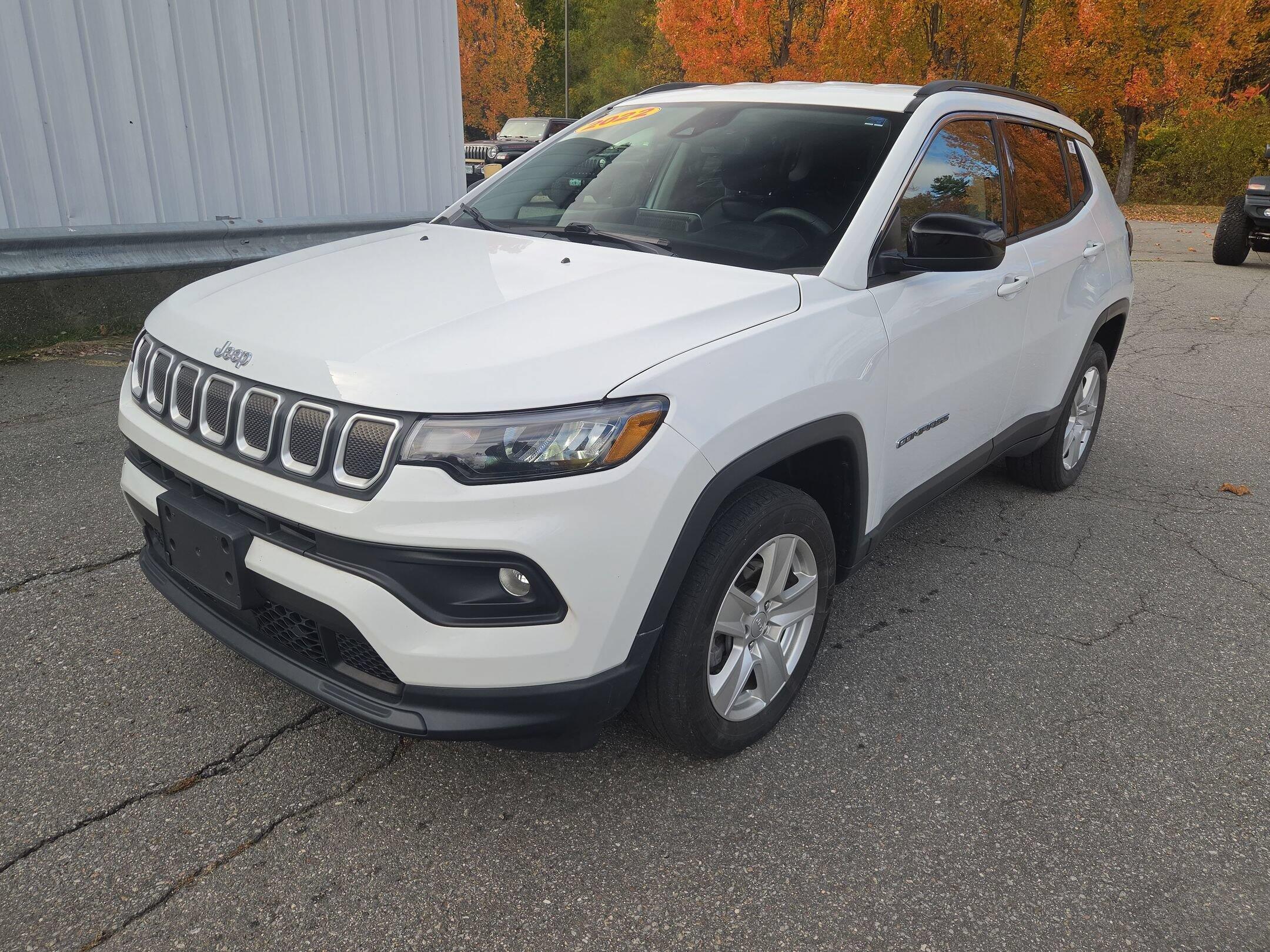 2022 Jeep Compass Used   Compass Latitude