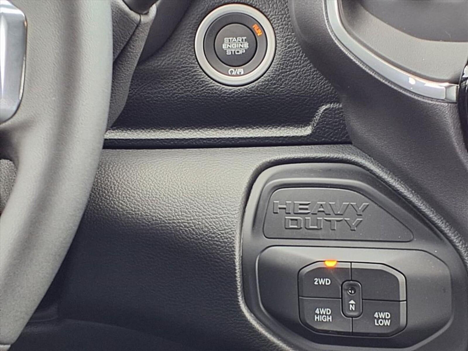 2025 RAM 2500 Laramie - Photo 12