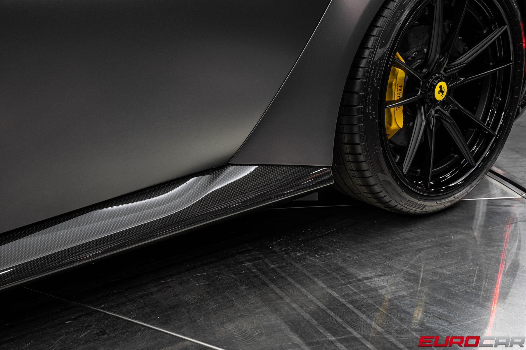 2025 Ferrari 12Cilindri *HUGE CARBON OPTIONS * AIRBRUSHED SHIELD*Image 17