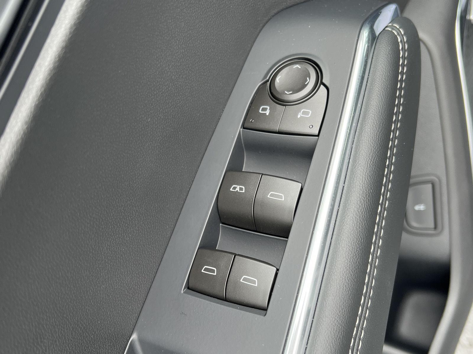2027 GMC Acadia Elevation - Photo 15