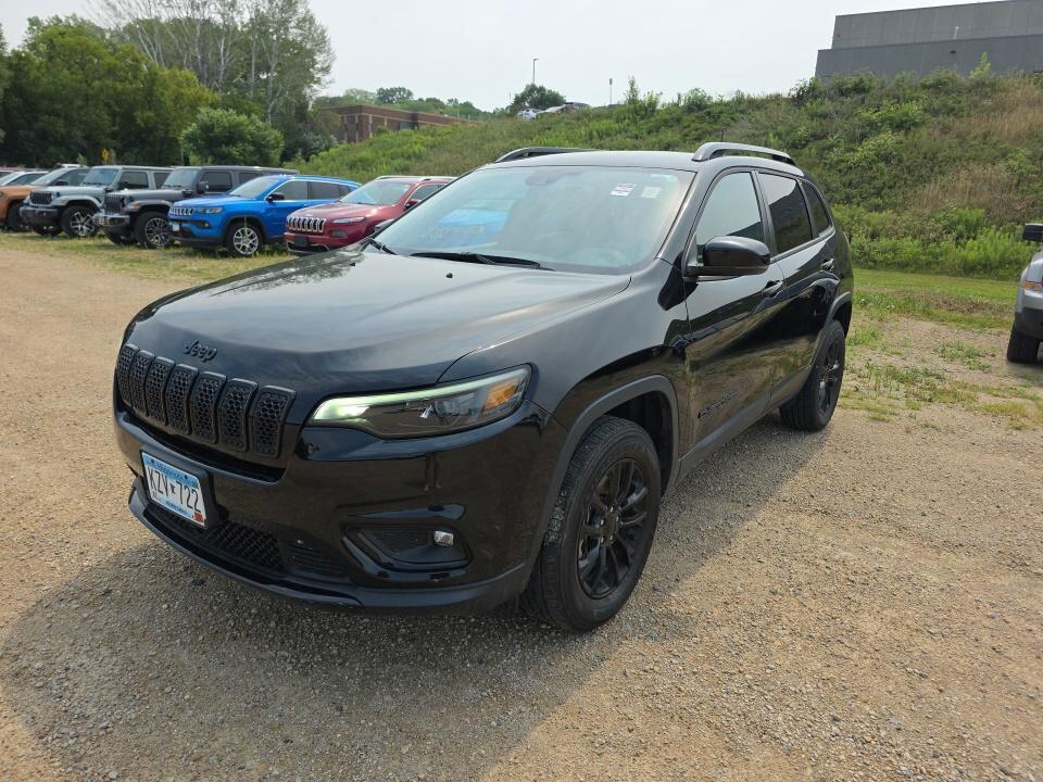 Used 2023 Jeep Cherokee Altitude Lux with VIN 1C4PJMMBXPD100804 for sale in New Ulm, Minnesota