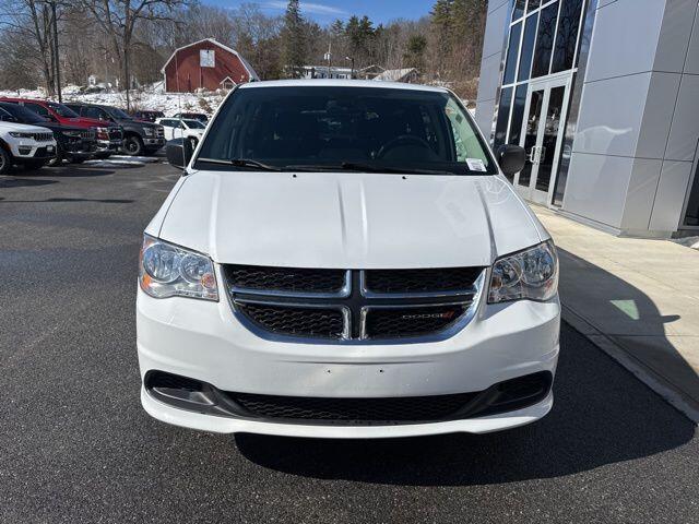 Used 2019 Dodge Grand Caravan SE with VIN 2C4RDGBG2KR547598 for sale in Warrensburg, NY