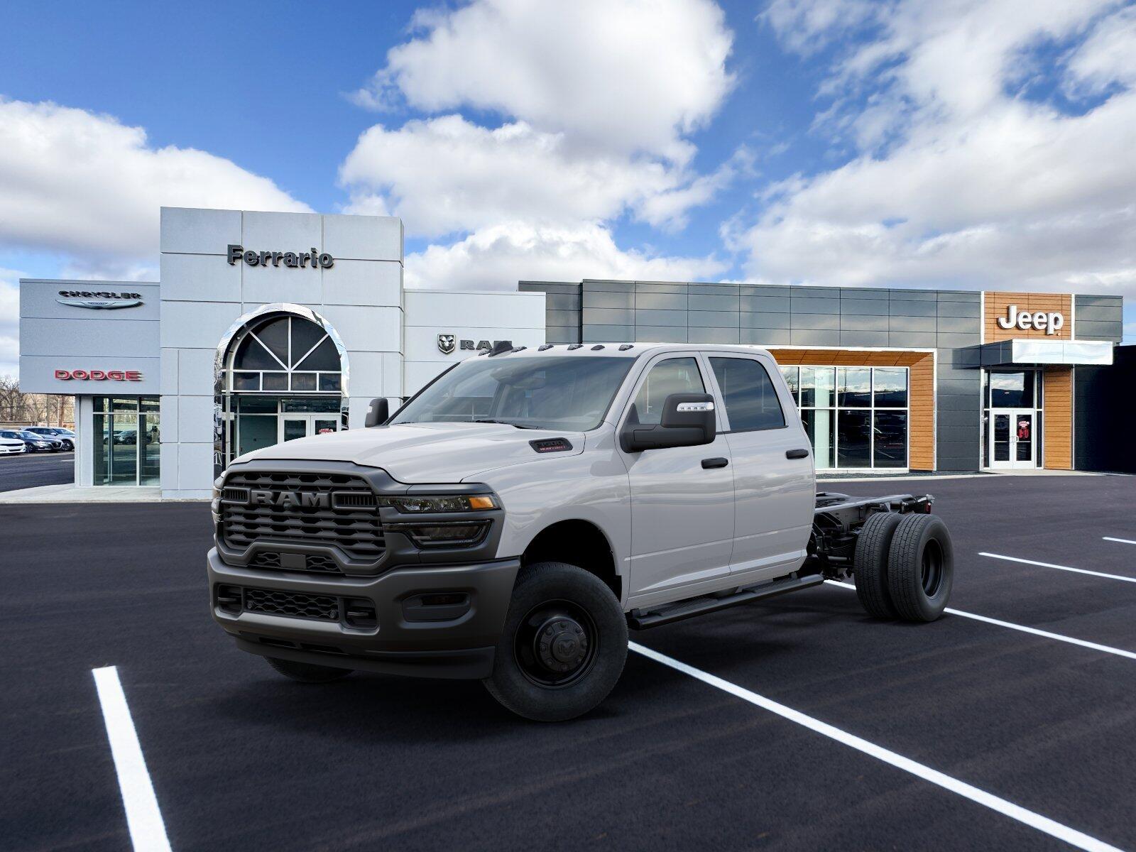 2026 RAM 3500 Chassis 3500 Tradesman Crew Cab Chassis 4x4 60' Ca