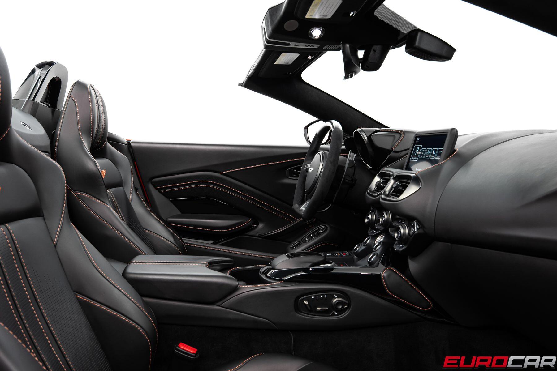 2022 Aston Martin Vantage Roadster *SPECIAL FACTORY PAINT * IMMACULATE CONDITION*Image 37
