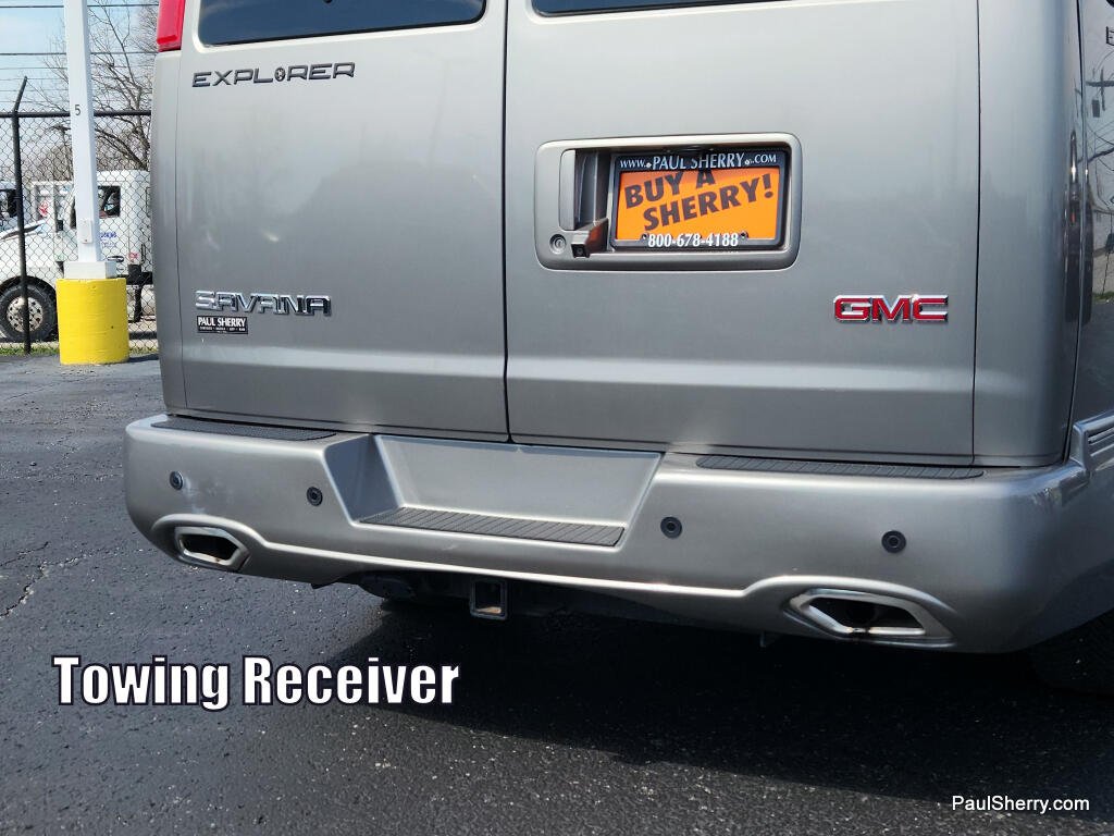 2023 GMC Savana Cargo Work Van - Photo 18
