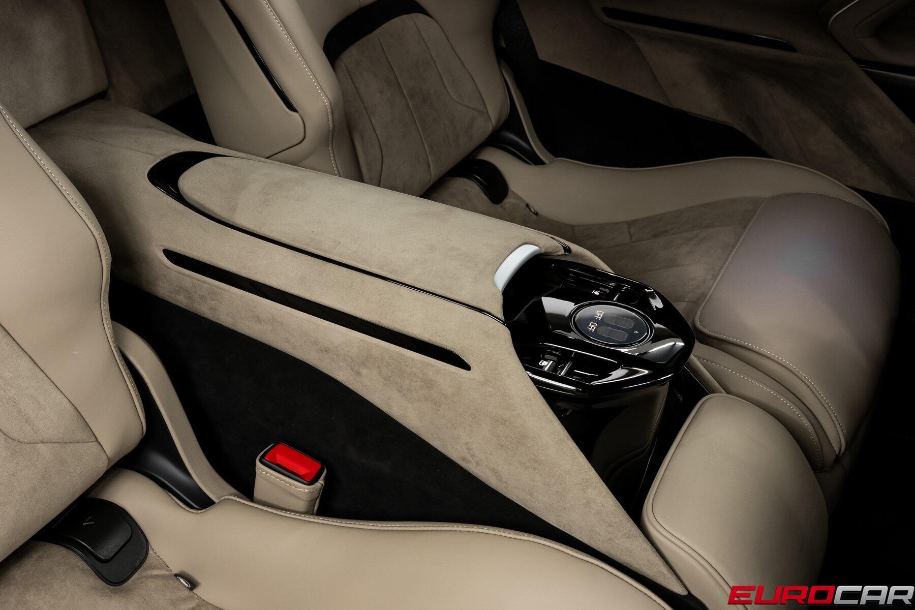 Used 2024 Ferrari Purosangue *SPECIAL FACTORY PAINT * PASSENGER DISPLAY*Image 48