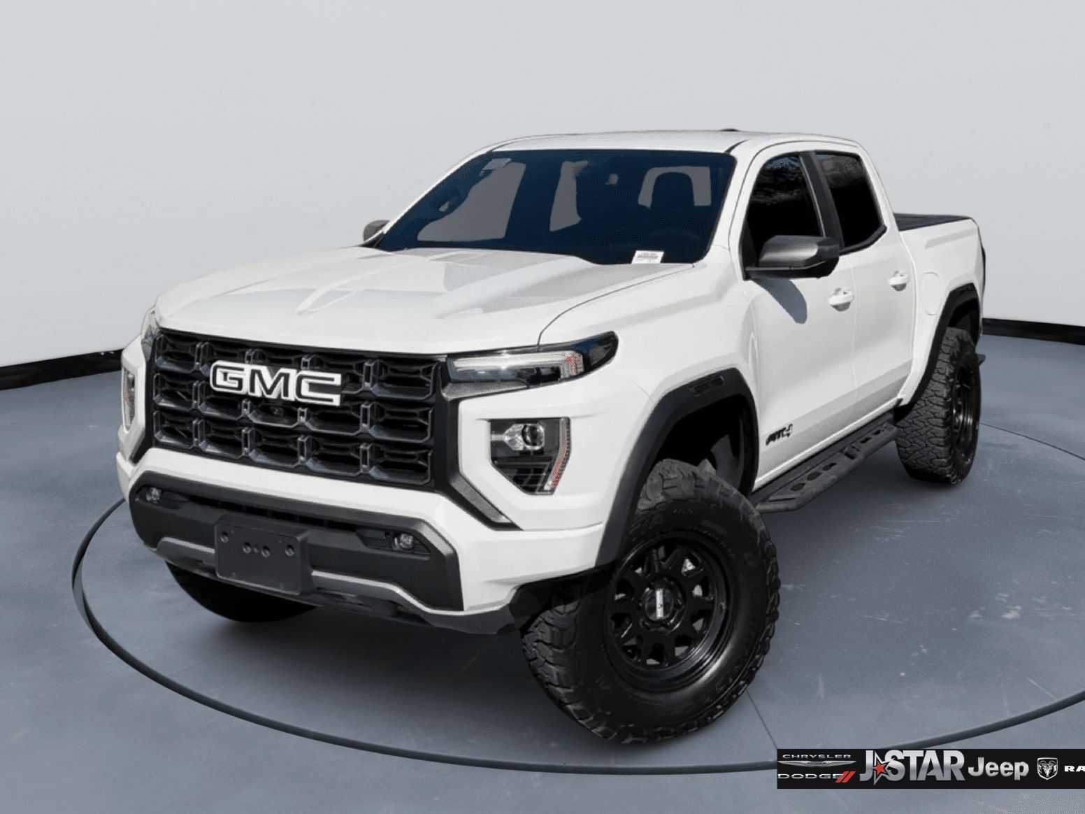 2024 GMC Canyon 4WD AT4 Crew Cab Short Box's photo