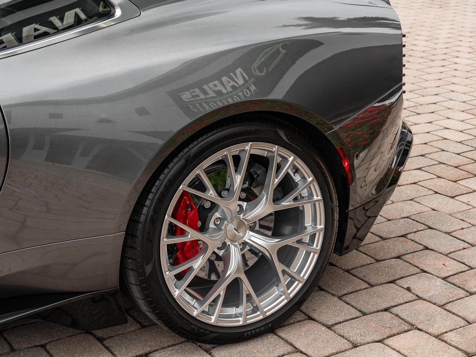 Used 2025 Aston Martin Vanquish Coupe