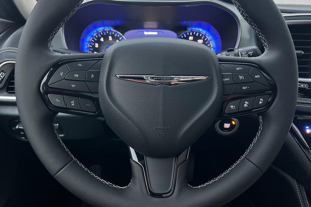 2026 Chrysler Pacifica Limited - Photo 26