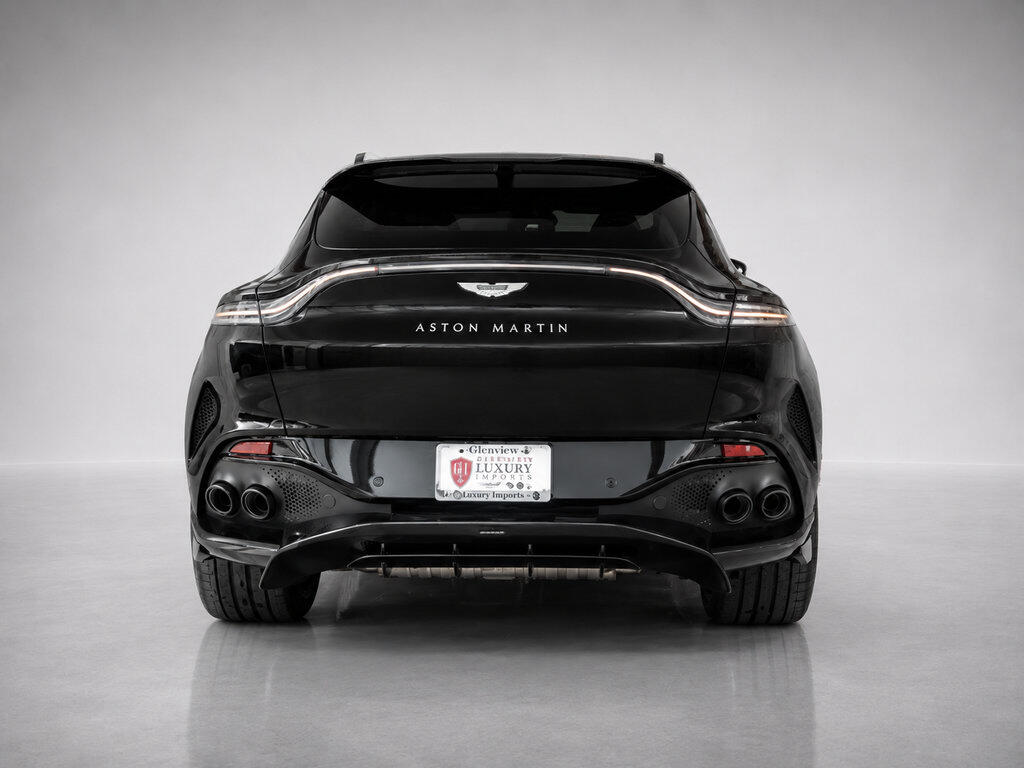 2026 Aston Martin DBX 707 - Photo 13
