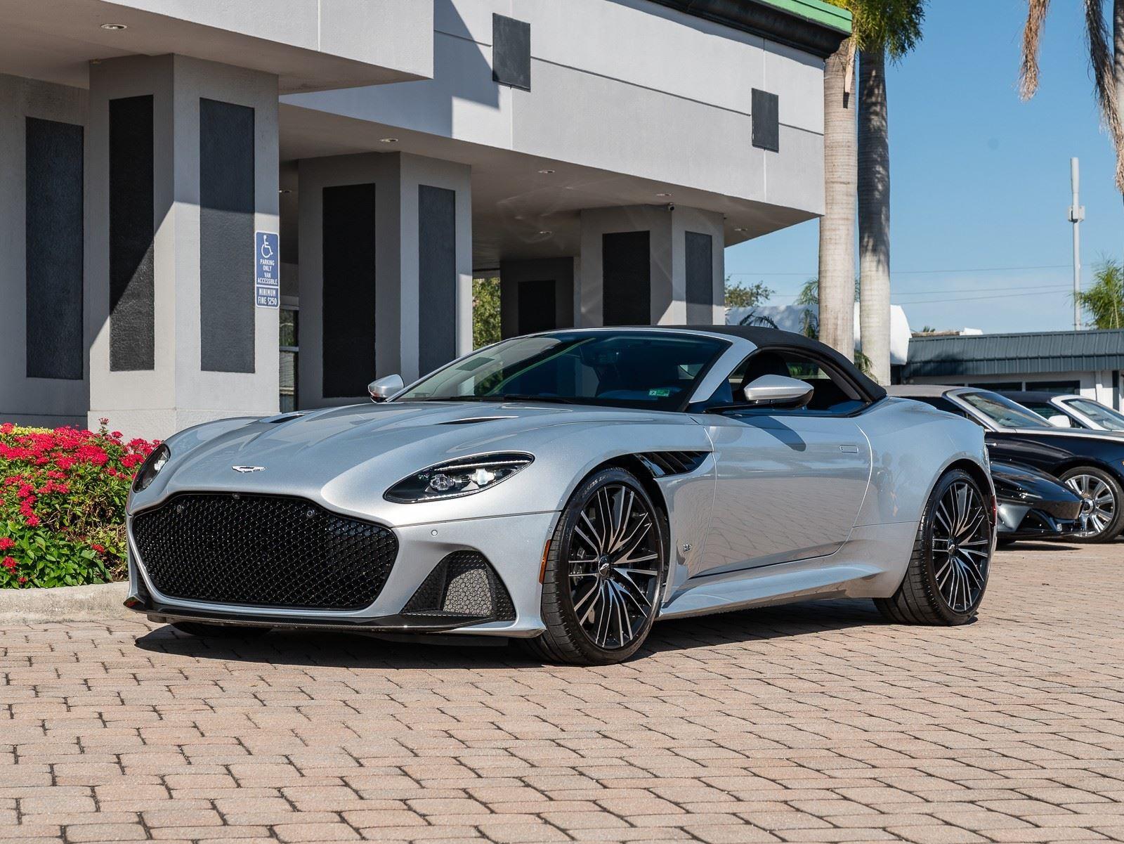 2020 Aston Martin DBS Superleggera Base - Photo 38