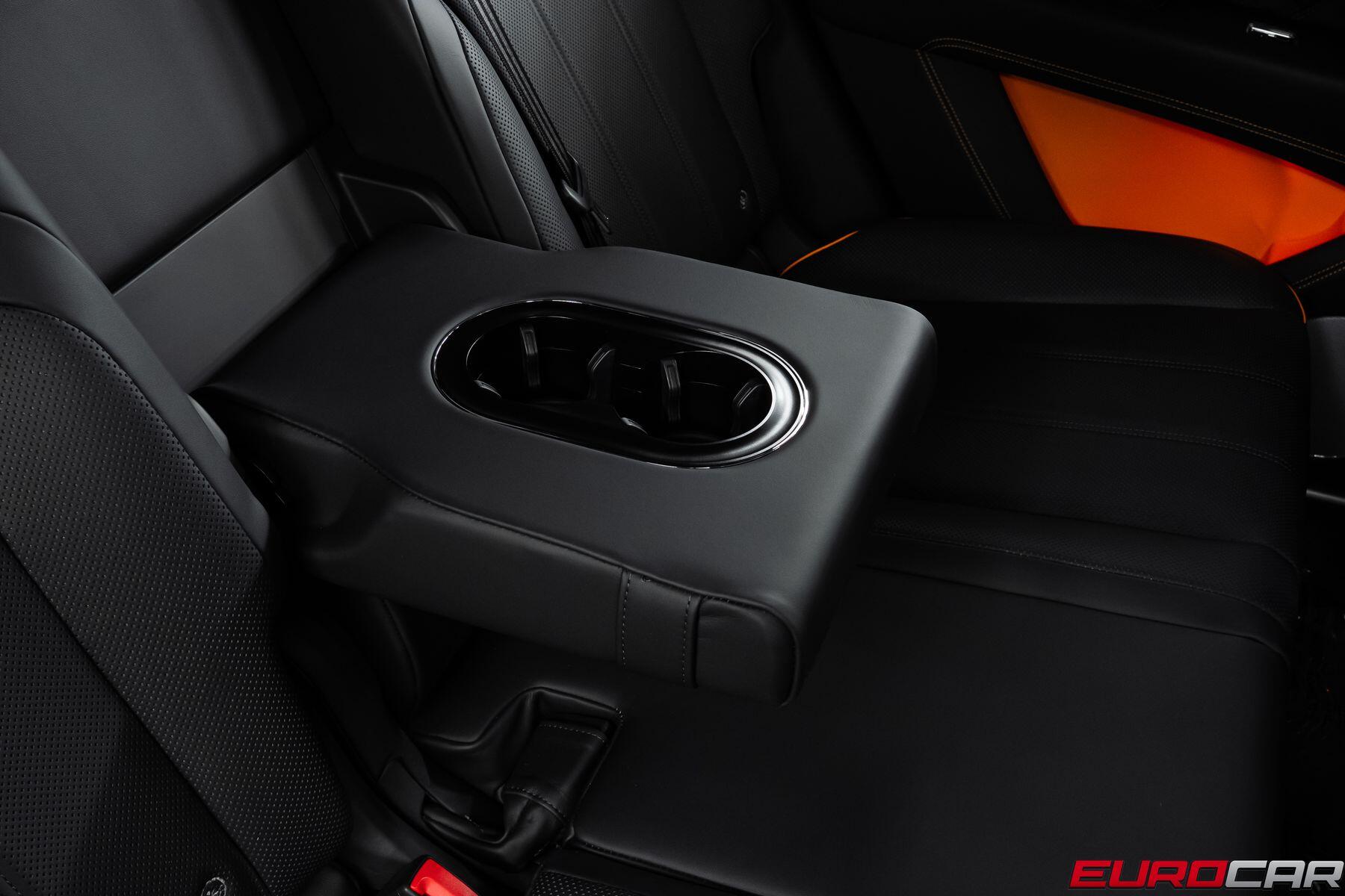 2025 Bentley Bentayga S Black Edition *PANORAMIC SUNROOF*Image 39