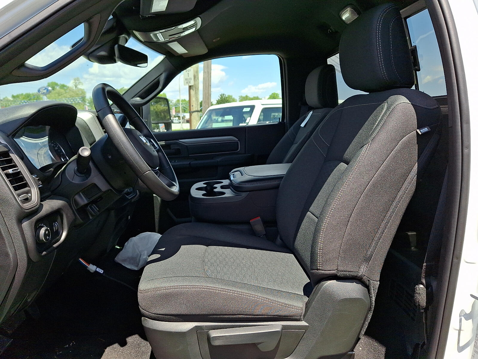 2026 RAM 2500 Tradesman - Photo 7