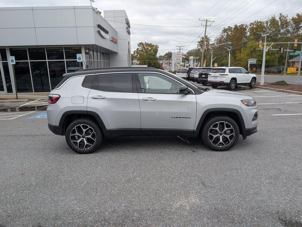 2026 Jeep Compass Limited - Photo 24