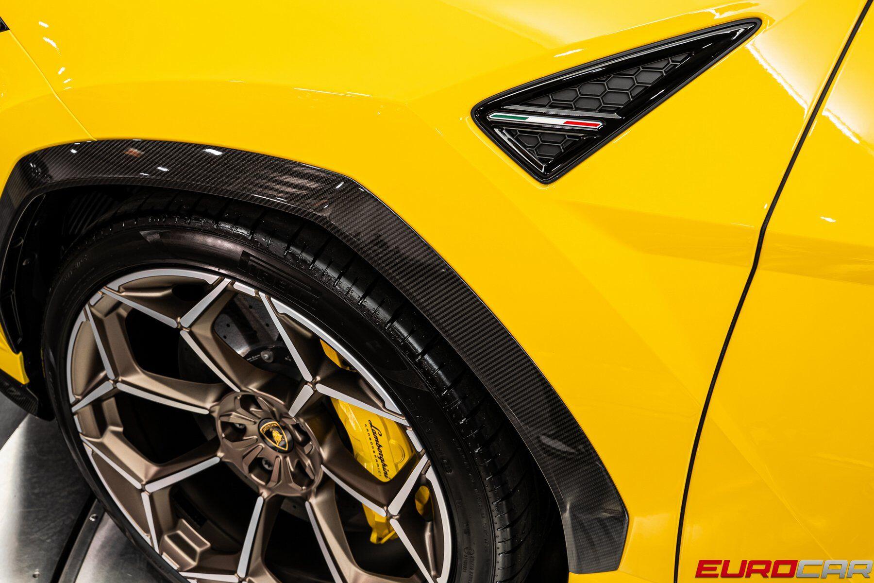 2024 Lamborghini Urus Performante *HUGE CARBON OPTIONS * SUNROOF*Image 16