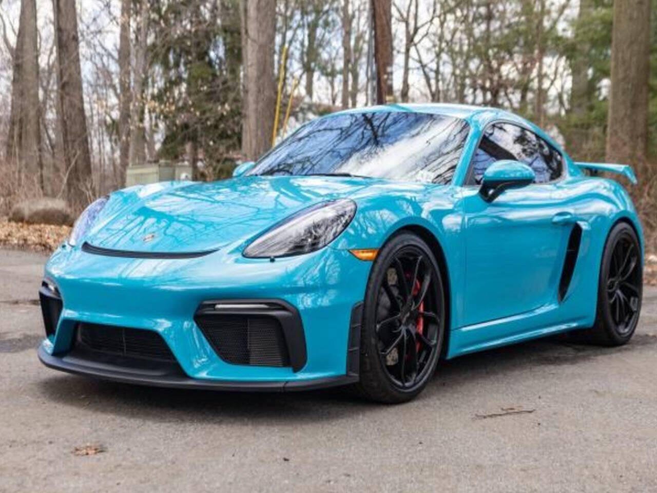 Used 2020 Porsche 718 GT4 with VIN WP0AC2A89LS316050 for sale in Fairmont, Minnesota