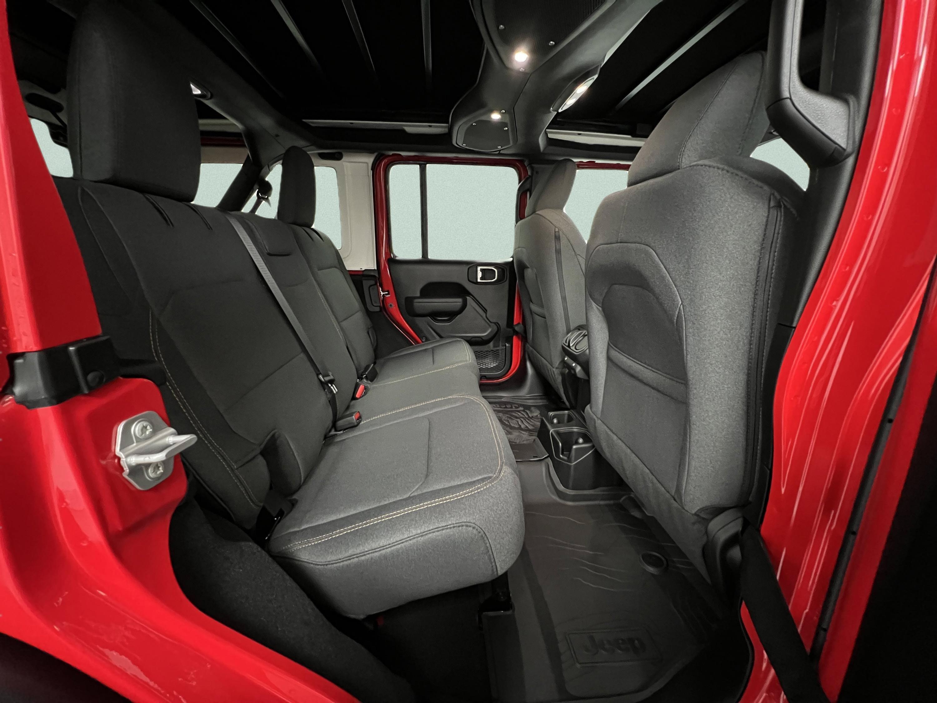 2026 Jeep Wrangler 4-Door Willys - Photo 34