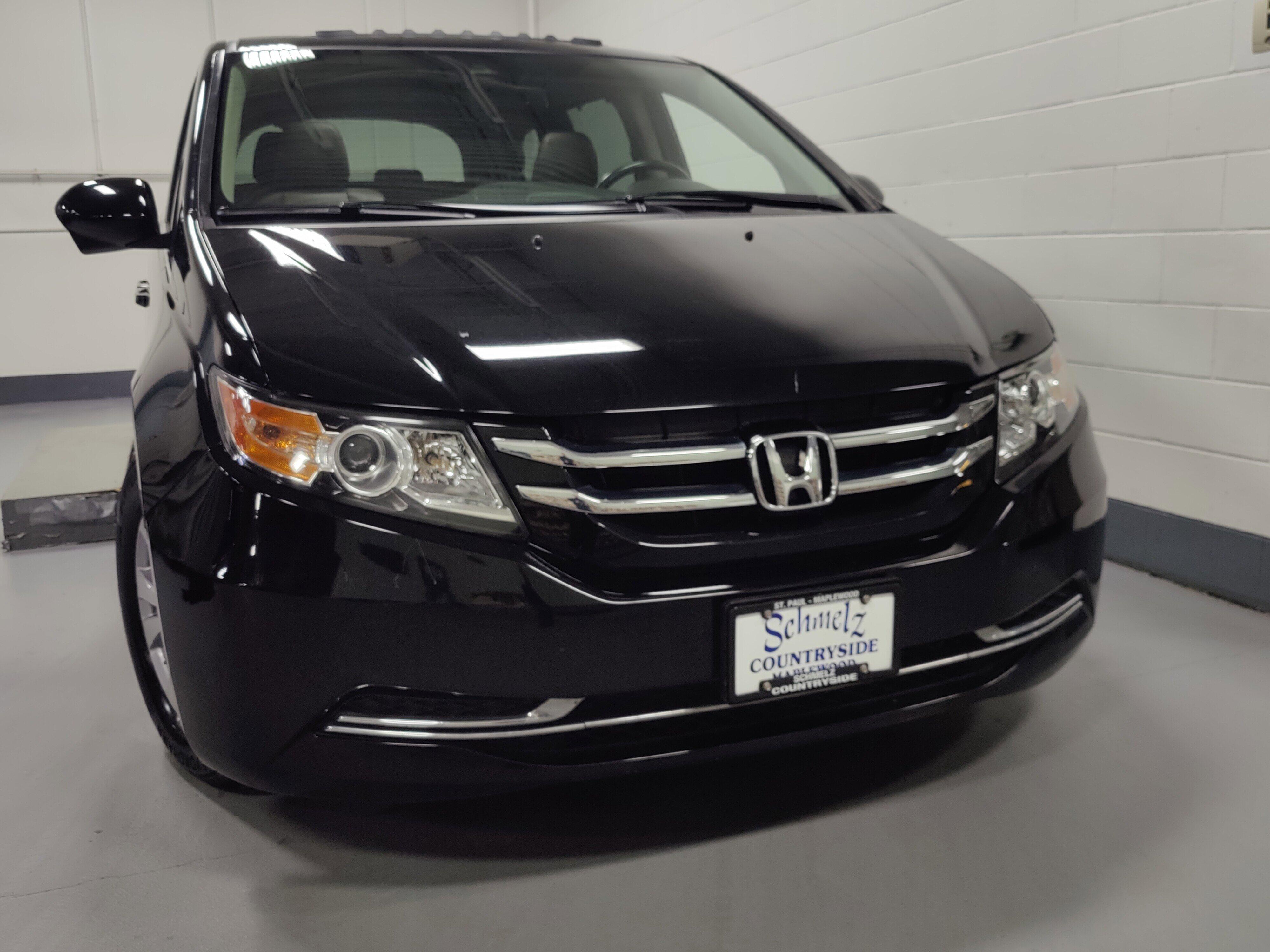 Used 2016 Honda Odyssey EX-L with VIN 5FNRL5H63GB152659 for sale in Maplewood, Minnesota