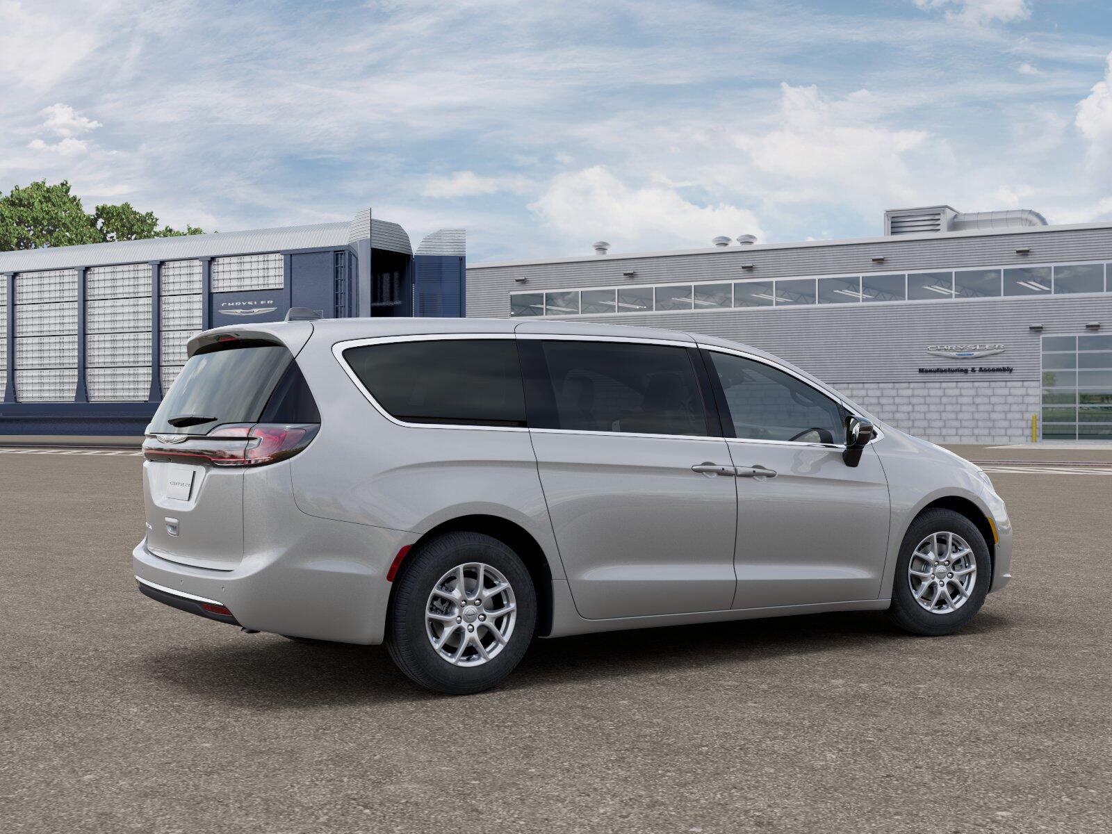 2026 Chrysler Pacifica Select - Photo 37