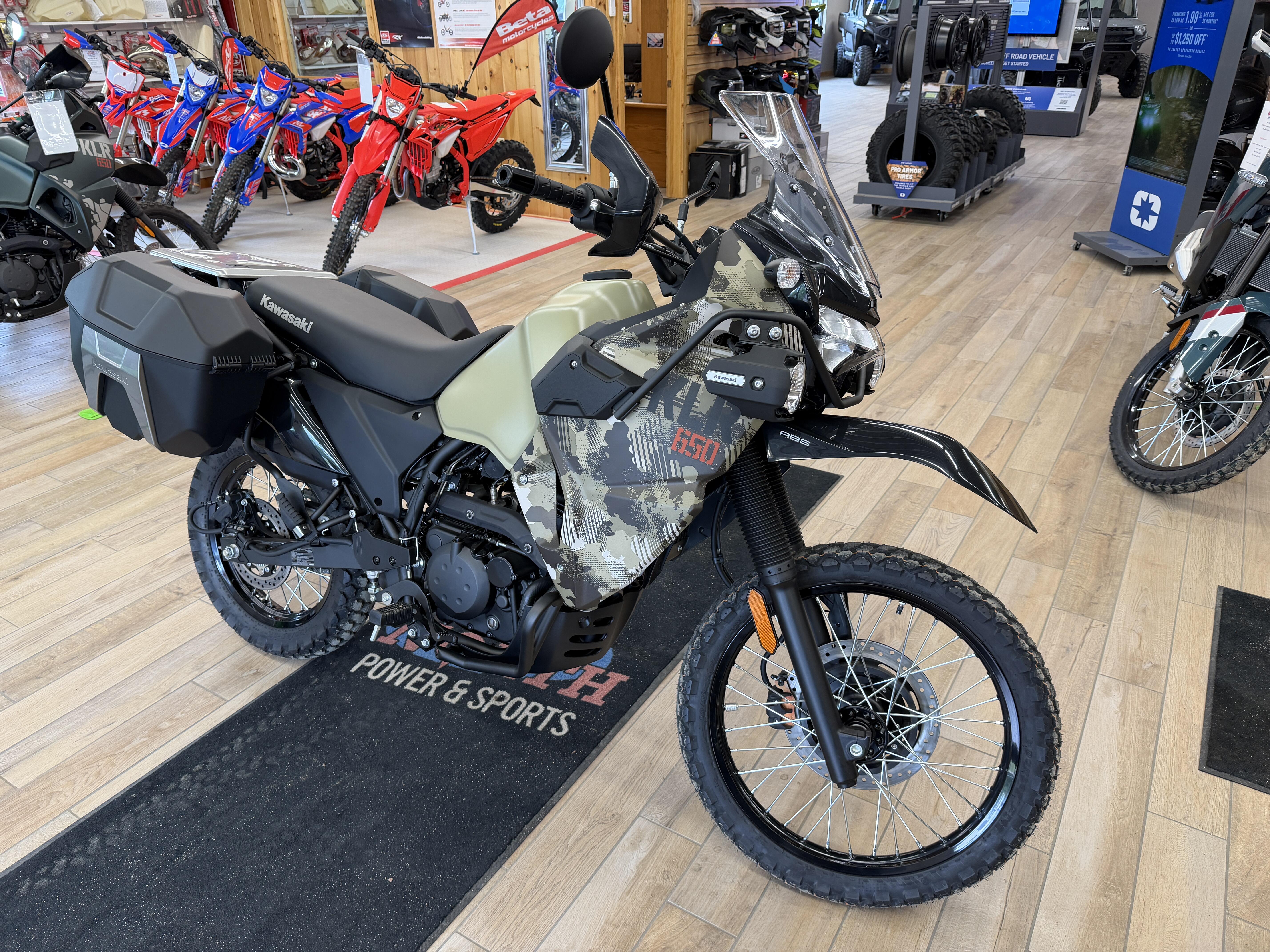 2026 Kawasaki Klr 650 adventure abs cypher camo beigemetallic matte carbon gray