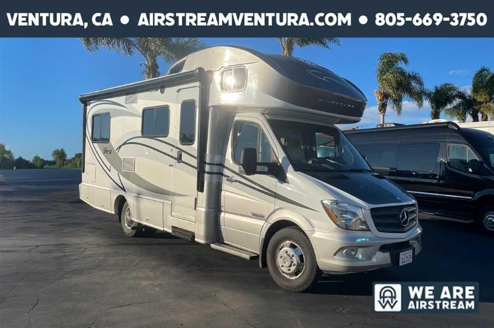 2015 Mercedes-Benz Sprinter Cab Chassis Base