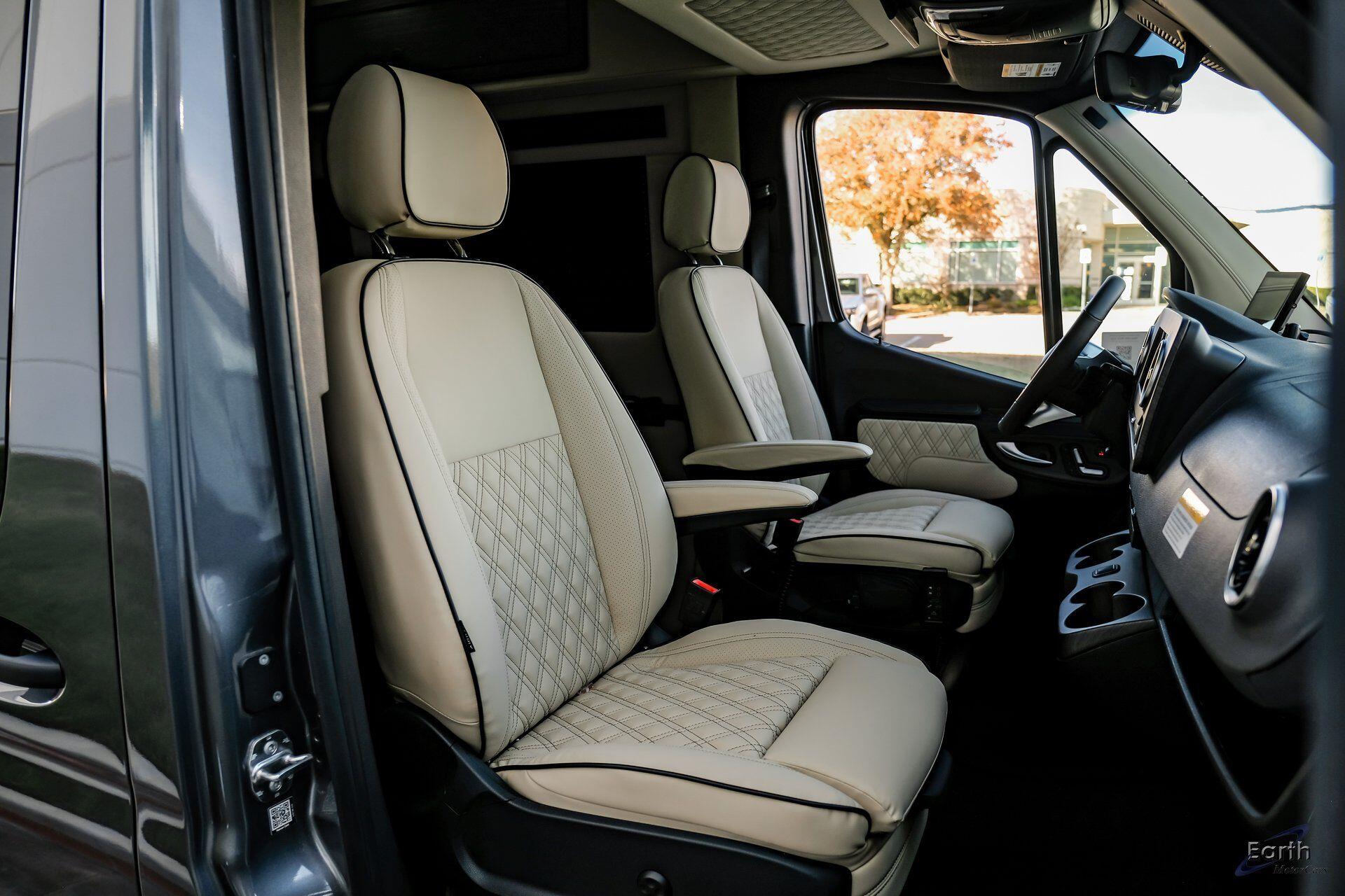 2025 Mercedes-Benz Sprinter Cargo Van Base - Photo 43