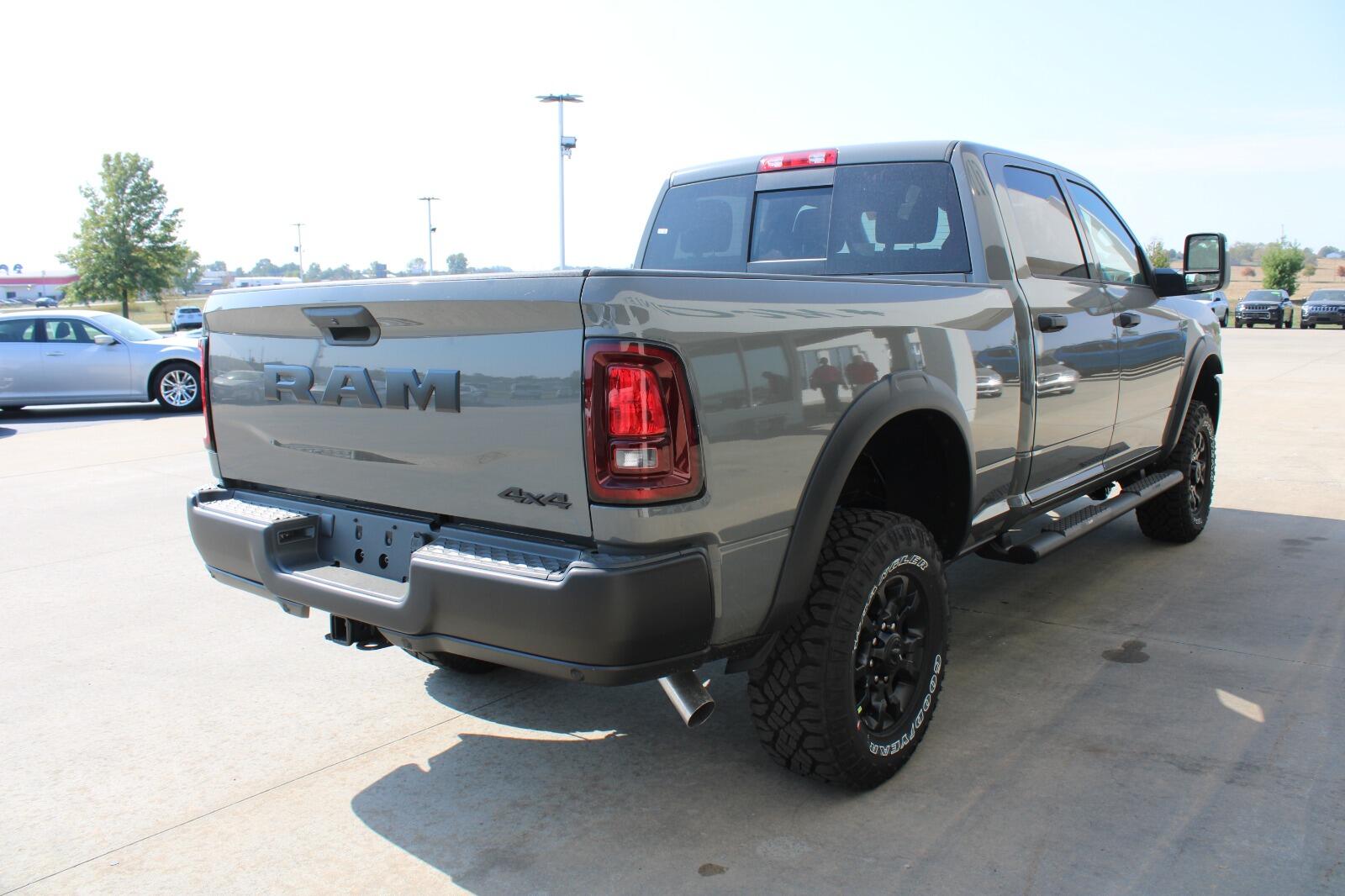2026 RAM 2500 Tradesman - Photo 7
