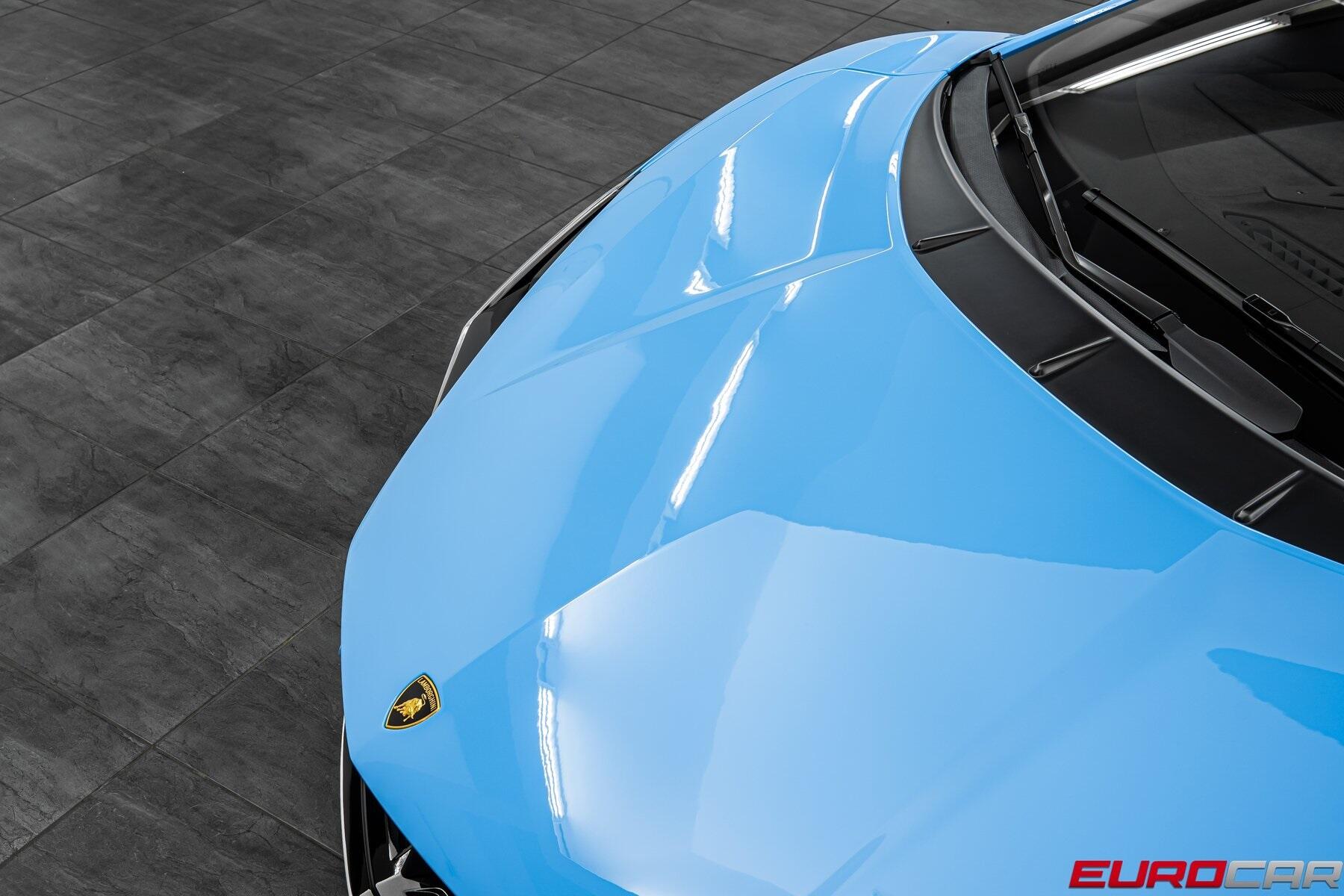 Used 2025 Lamborghini Revuelto *HIGH GLOSS STYLE PACKAGE * PASSENGER DISPLAY*Image 10