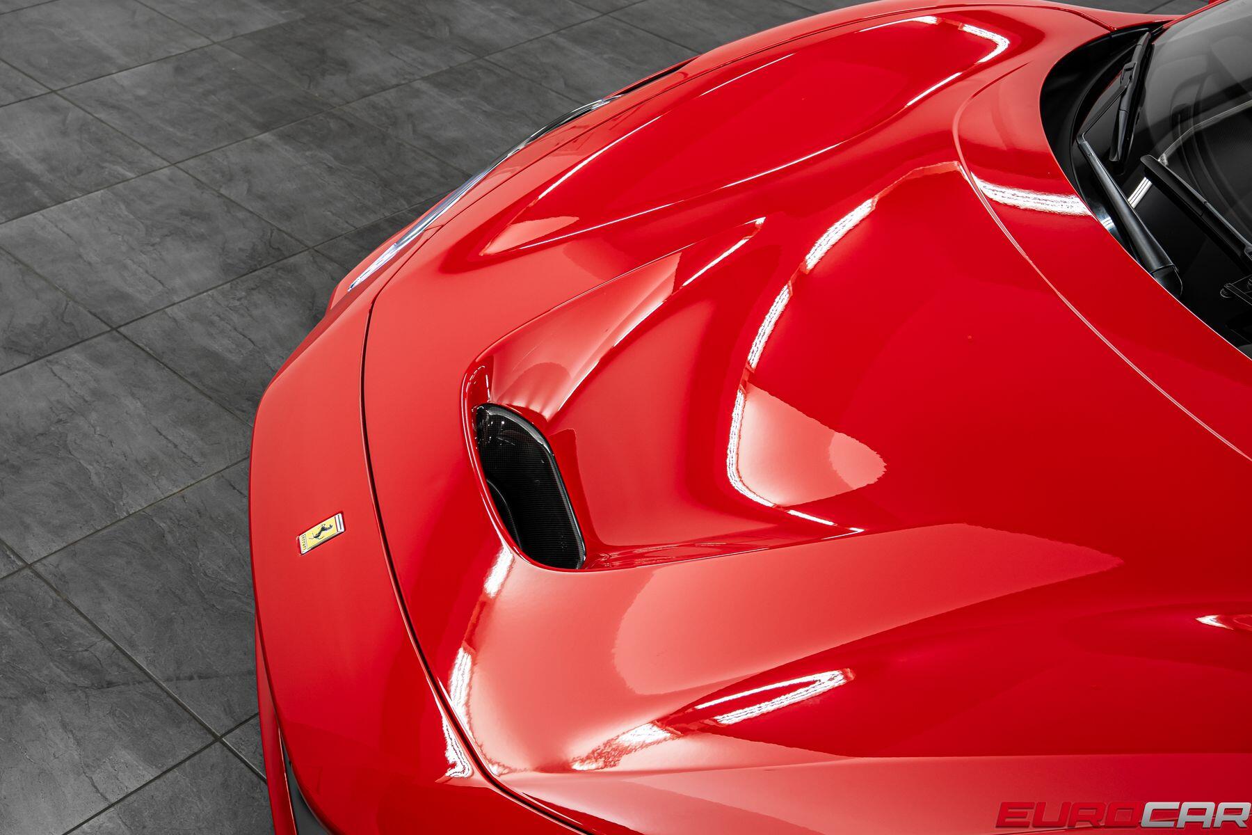 2021 Ferrari F8 Tributo *CARBON STEERING WHEEL * PASSENGER DISPLAY*Image 9