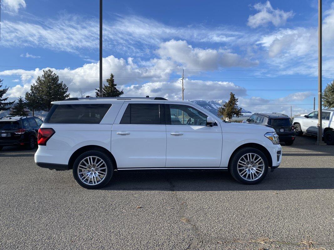 Used 2023 Ford Expedition Limited with VIN 1FMJK2A86PEA48125 for sale in Island City, OR