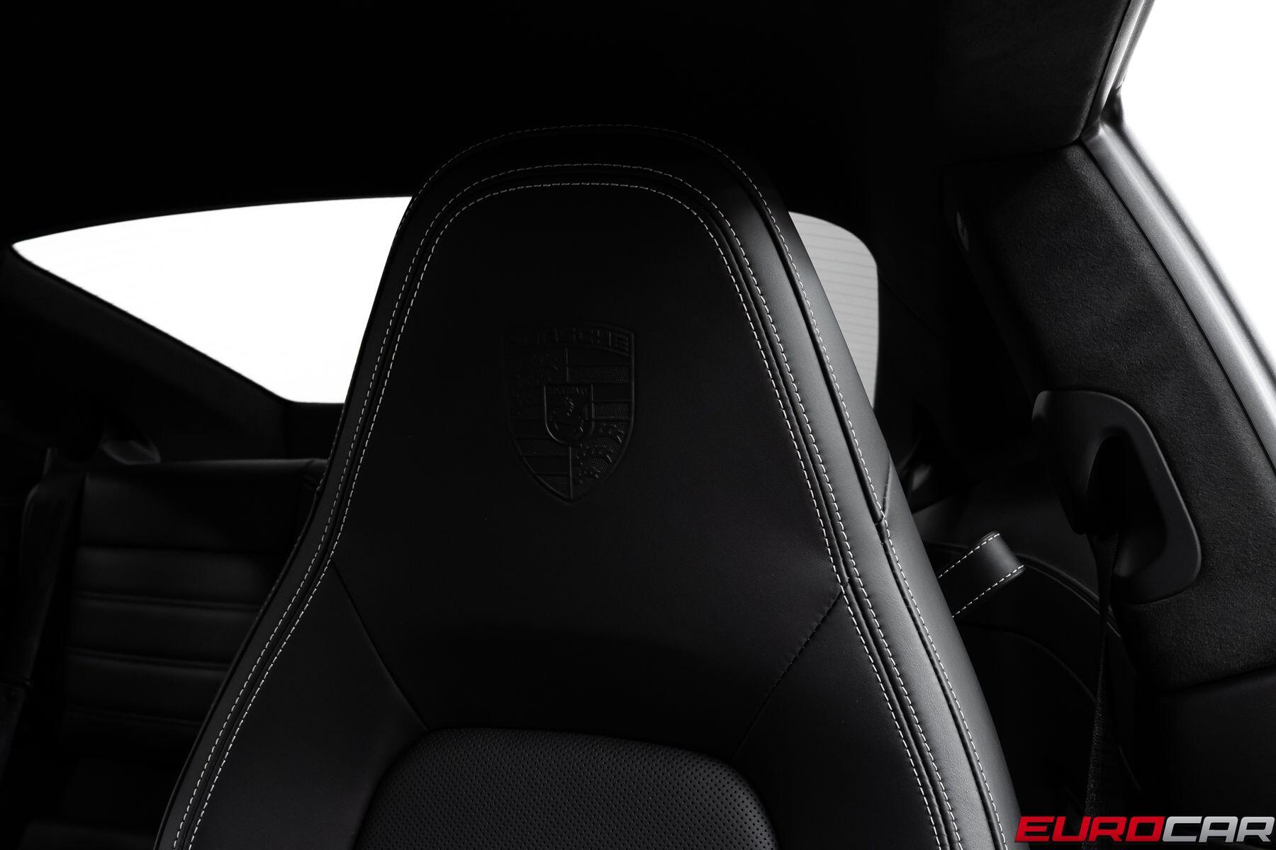 2024 Porsche 911 Turbo *POWER SPORT SEATS * CARBON FIBER ROOF*Image 41