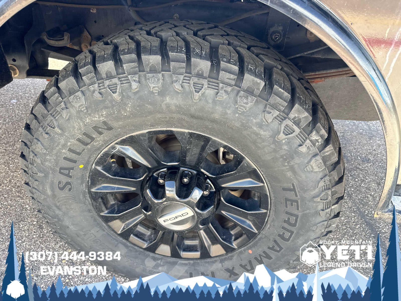 2023 Ford F-350 Super Duty Chassis Cab XL - Photo 18