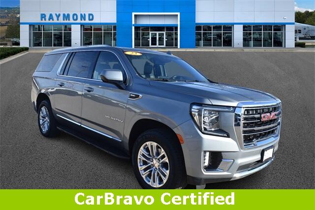 2023 GMC Yukon XL SLT's photo