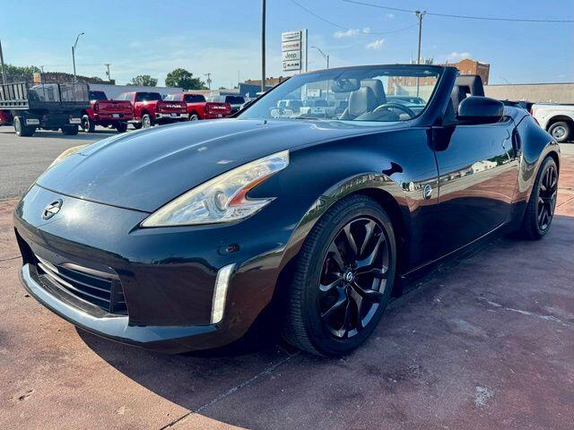 2016 Nissan 370Z Roadster Touring 7A/T's photo