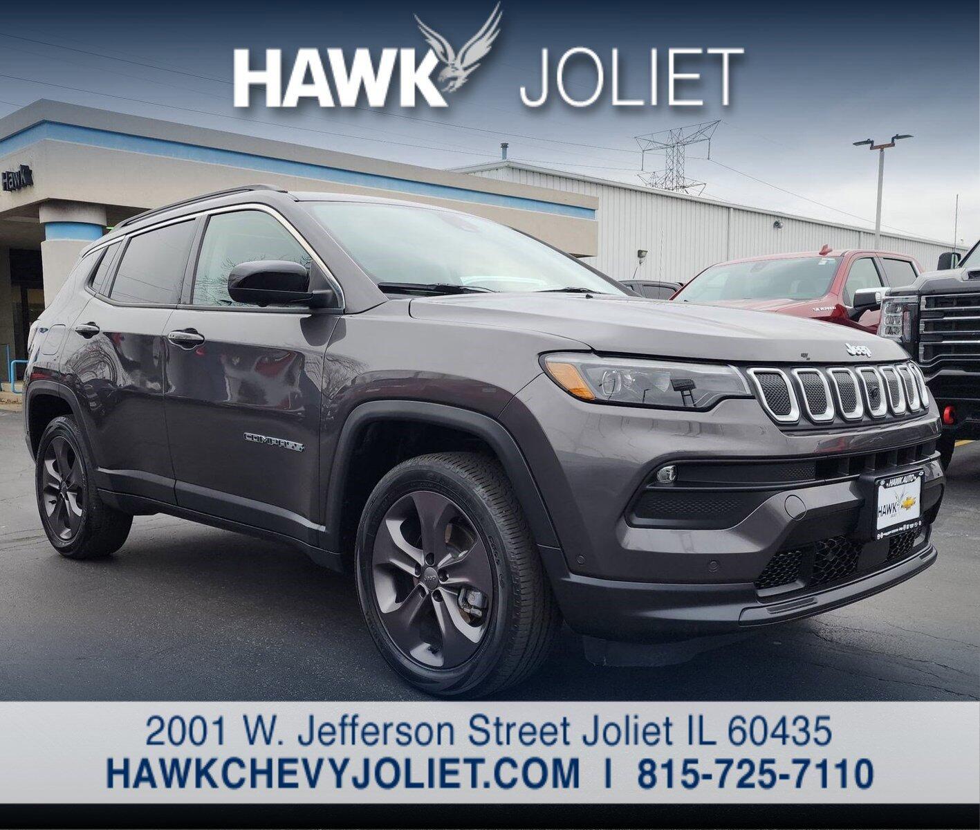 Used 2022 Jeep Compass Latitude Lux with VIN 3C4NJDFB3NT125703 for sale in Glenview, IL