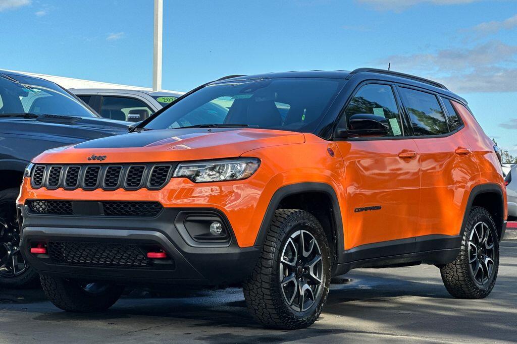 2026 Jeep Compass Trailhawk - Photo 8