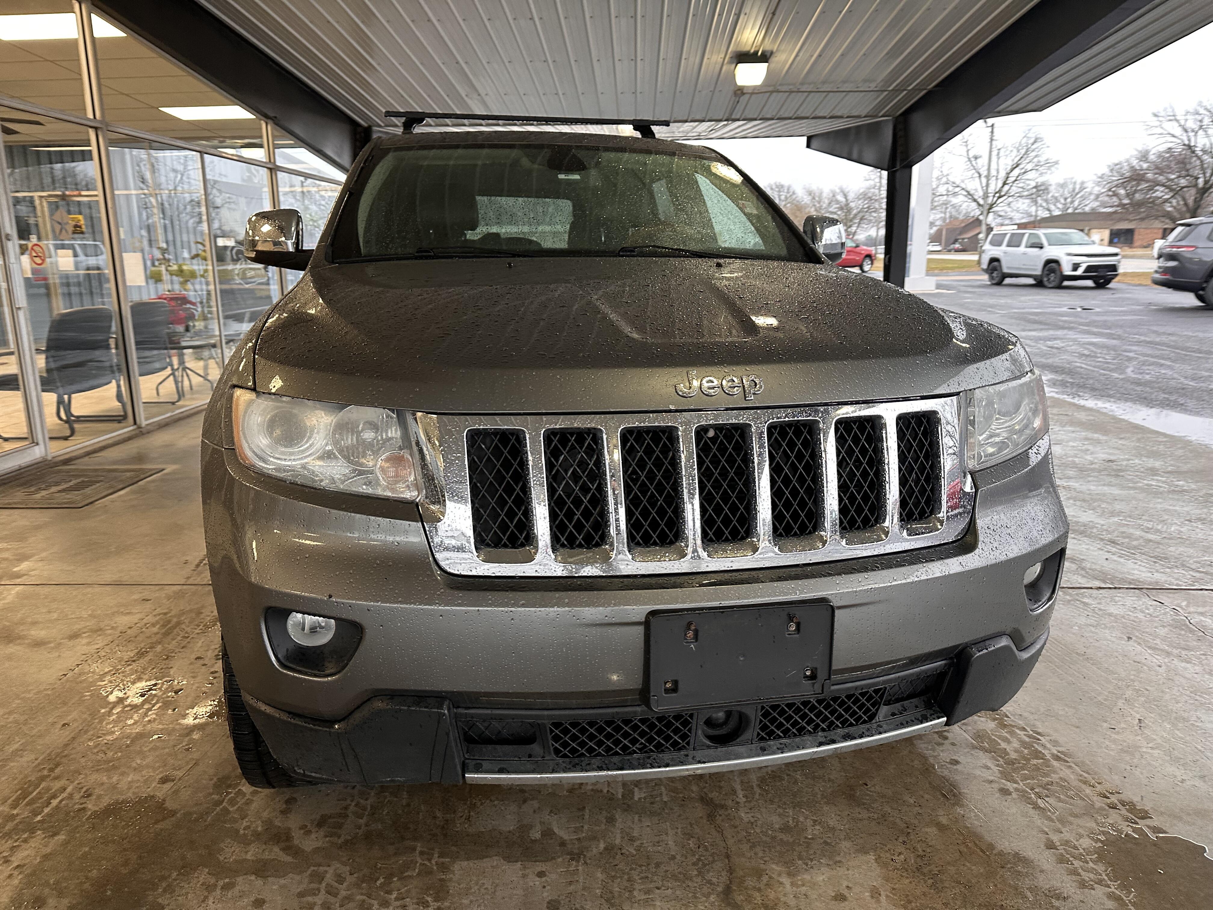 Used 2012 Jeep Grand Cherokee Overland with VIN 1C4RJFCG5CC279626 for sale in Chanute, KS