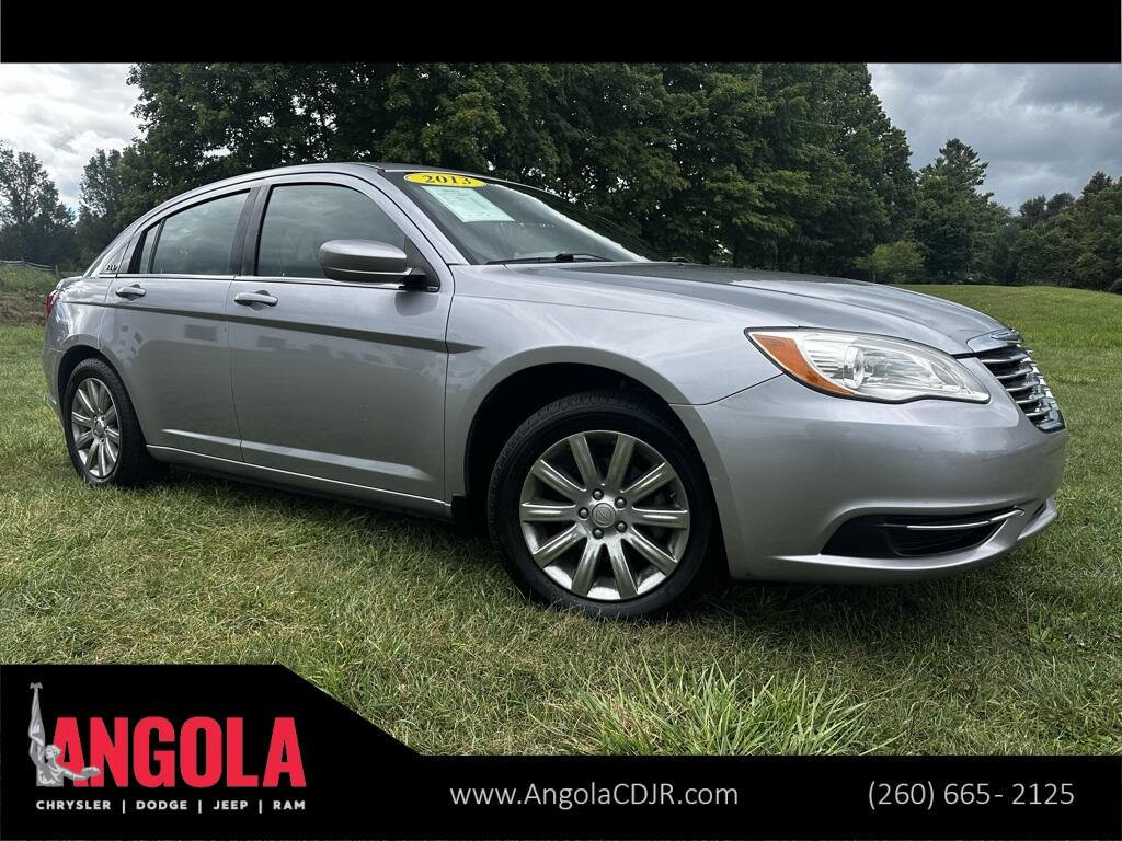 2013 Chrysler 200 Touring