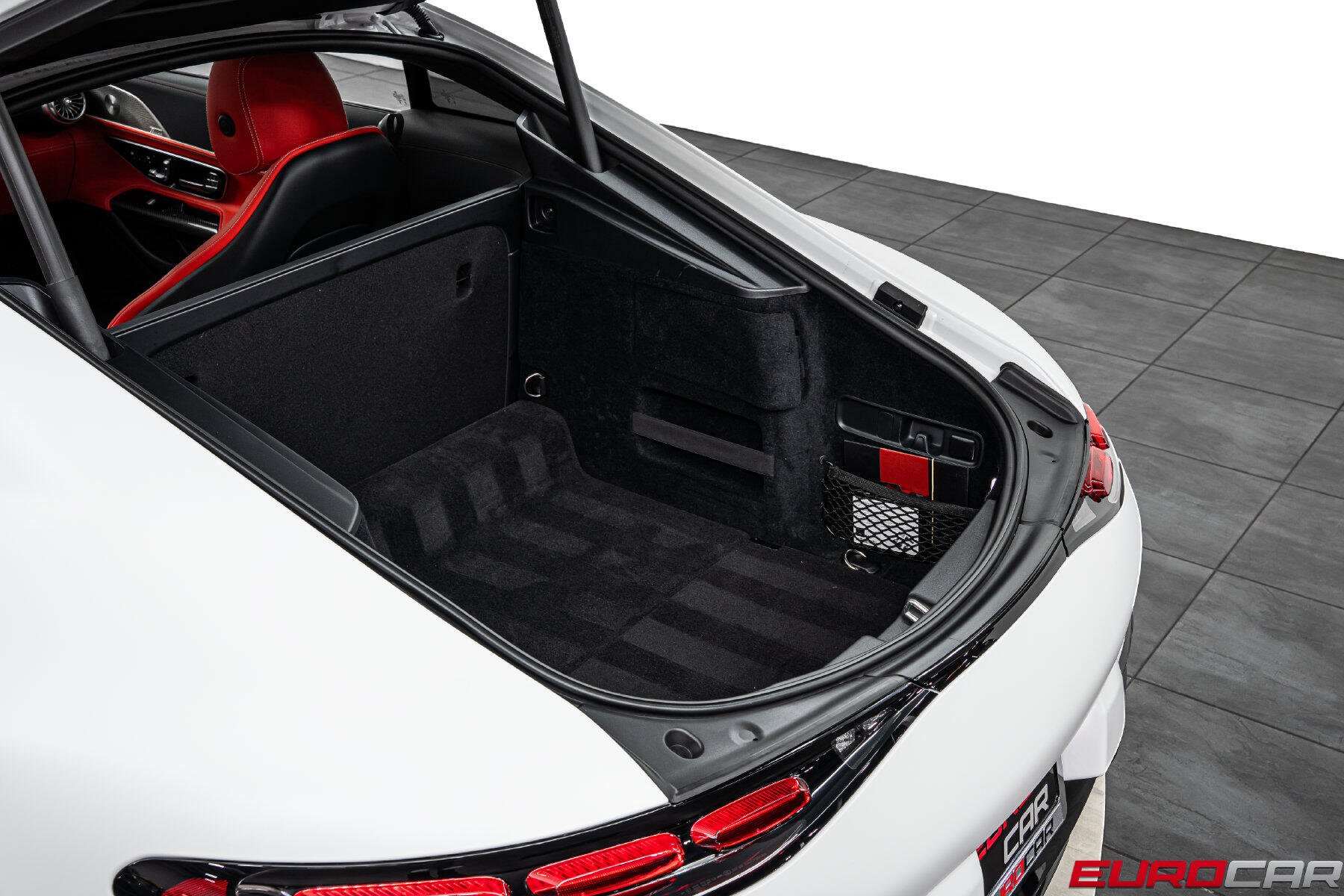 2025 Mercedes-Benz AMG GT 63 *CARBON INTERIOR TRIM * FIXED PANORAMIC SUNROOF*Image 19
