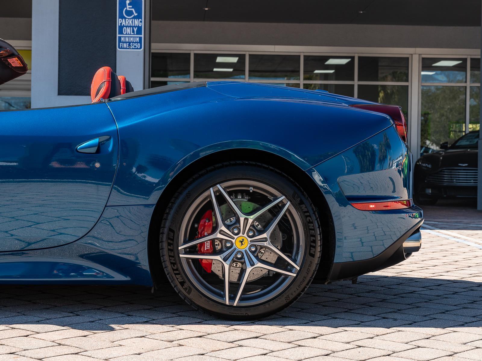 Used 2016 Ferrari California 
