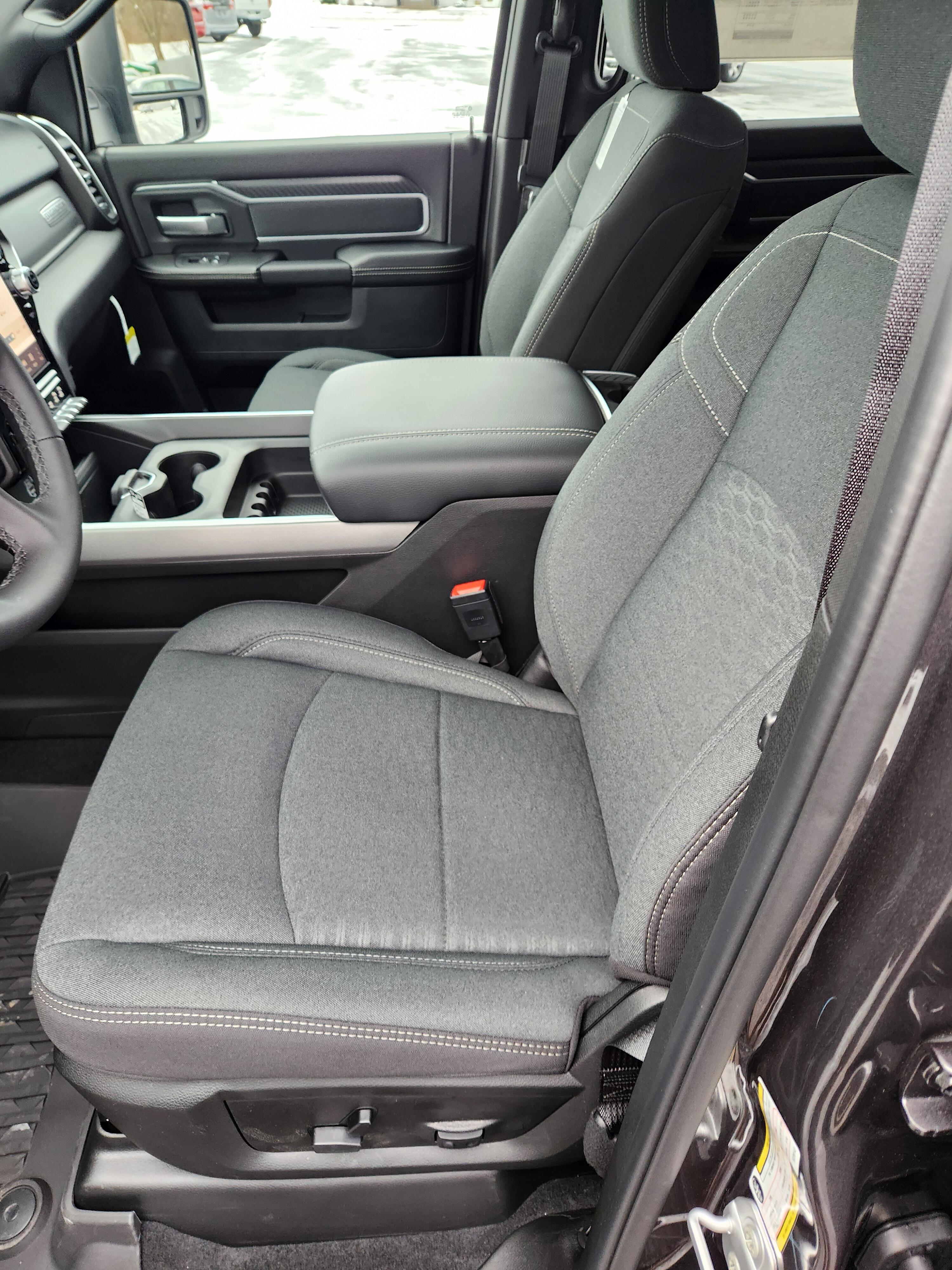 2026 RAM 2500 Big Horn - Photo 7