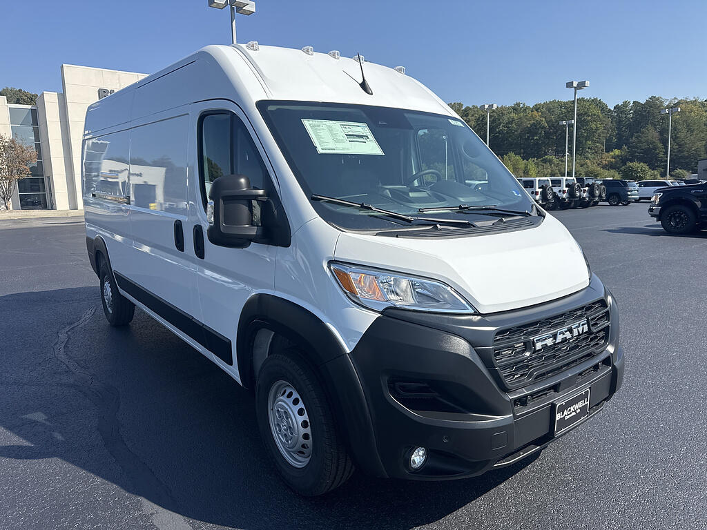 2027 RAM ProMaster Cargo Van Tradesman