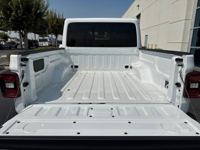 2025 Jeep Gladiator Mojave X - Photo 11