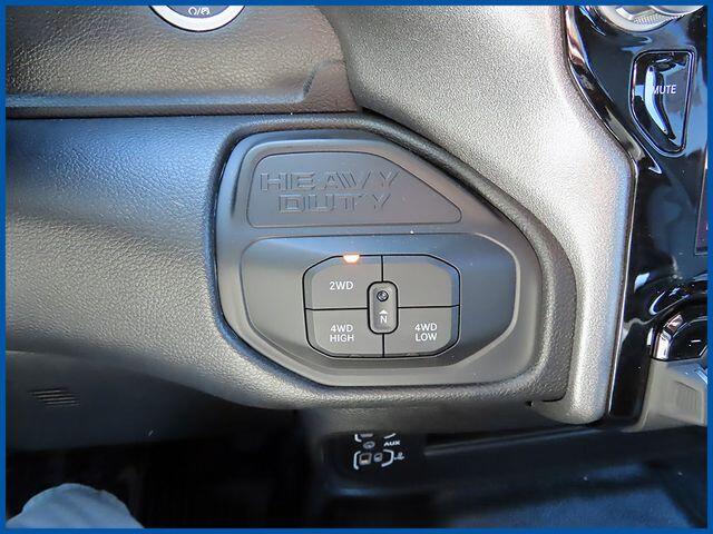 2025 RAM 3500 Chassis Tradesman - Photo 16