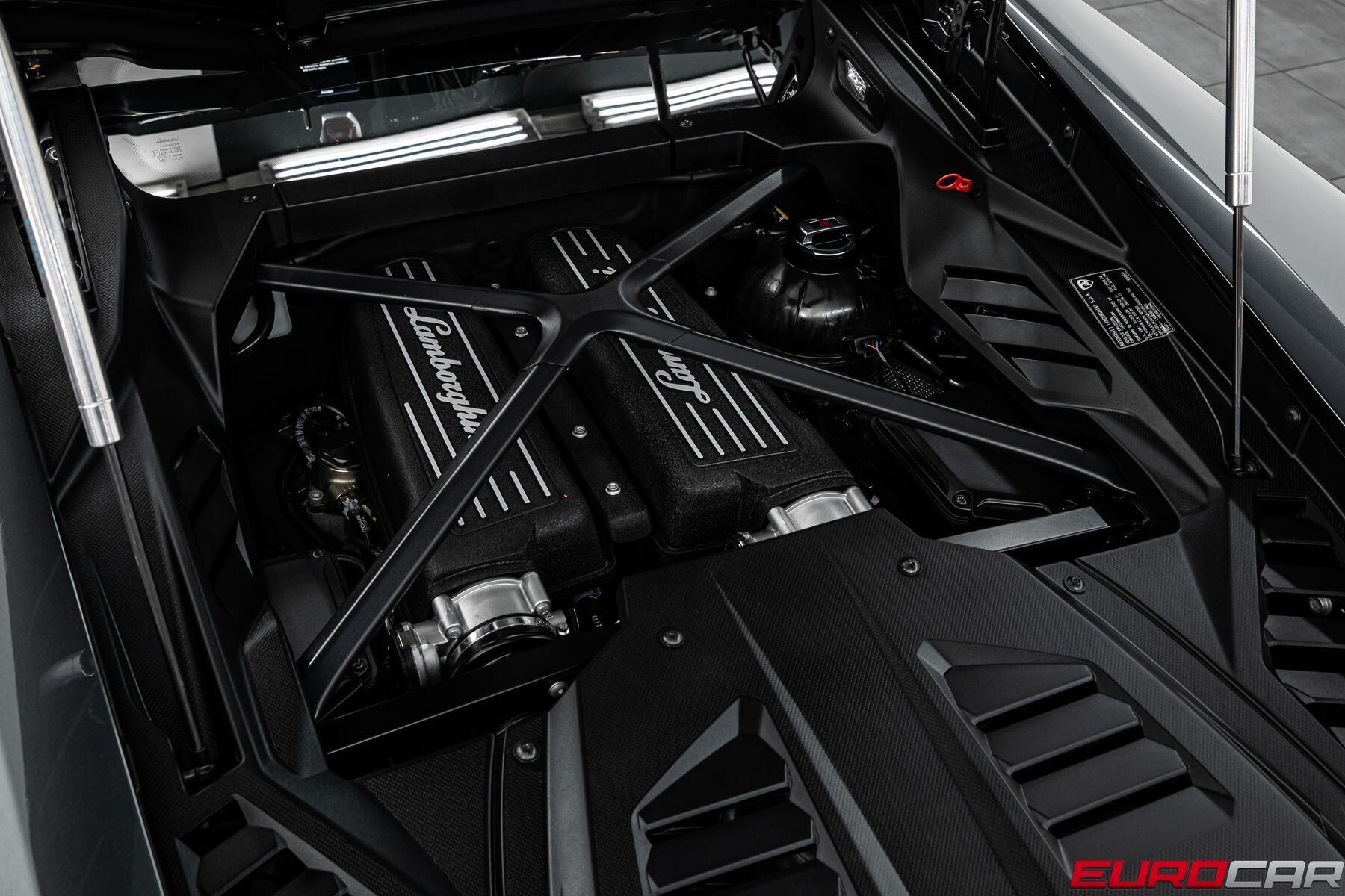 2020 Lamborghini Huracan EVO AWD *ONLY 515 MILES * FULL ELECTRIC SEATS*Image 19