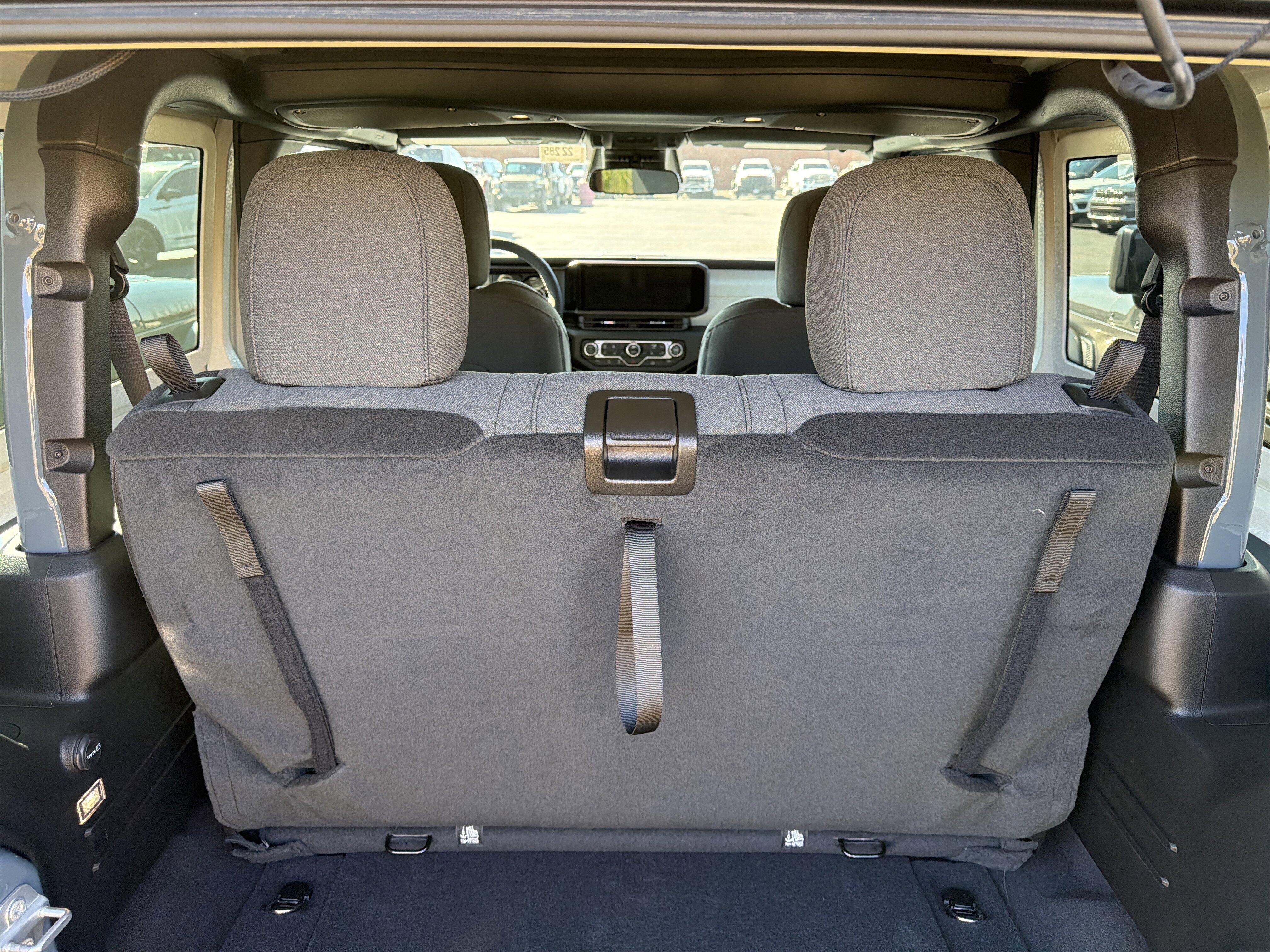 2026 Jeep Wrangler 2-Door Willys - Photo 13